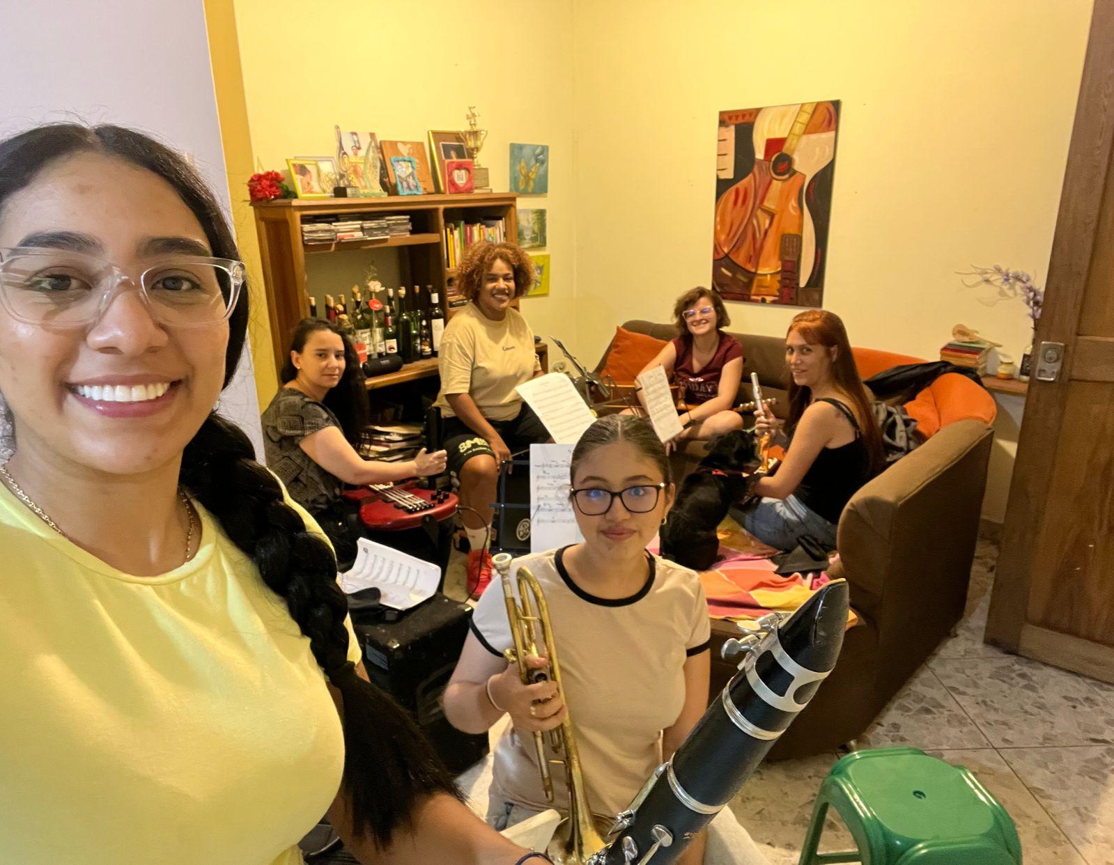 Ph: Sofía. Ensayo Flor de Liz, Barbosa.