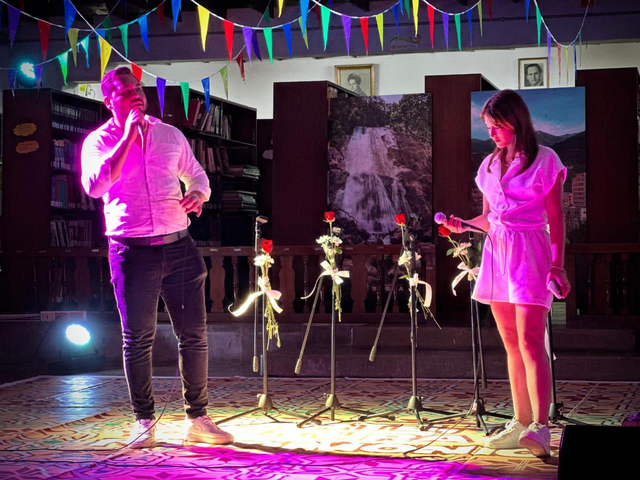 Ph: Laura Muñoz. Muestras de Técnica vocal - Biblioteca pública Isolda Echavarría, Barbosa.